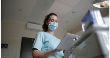 Ordonnance et soins infirmiers à domicile