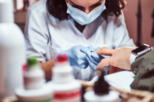 Soins infirmiers pour ongle incarné